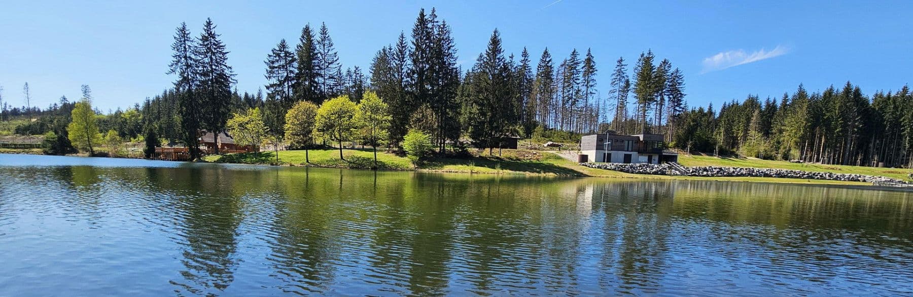 Predaj domu 358 m², pozemek 27.458 m², Gerinneweg 13, Ludwigsstadt, Bavorsko Predaj domu 358 m², pozemek 27.458 m², Gerinneweg 13, Ludwigsstadt, Bavorsko