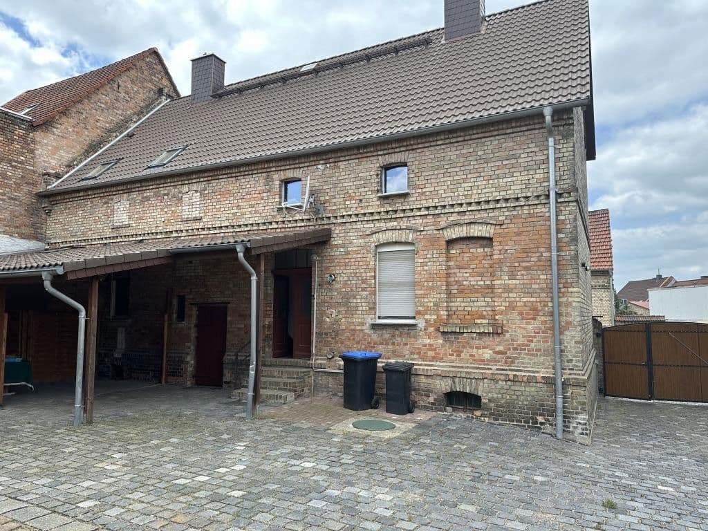 Predaj domu 220 m², pozemek 649 m², Seegebiet Mansfelder Land, Sasko-Anhaltsko Predaj domu 220 m², pozemek 649 m², Seegebiet Mansfelder Land, Sasko-Anhaltsko