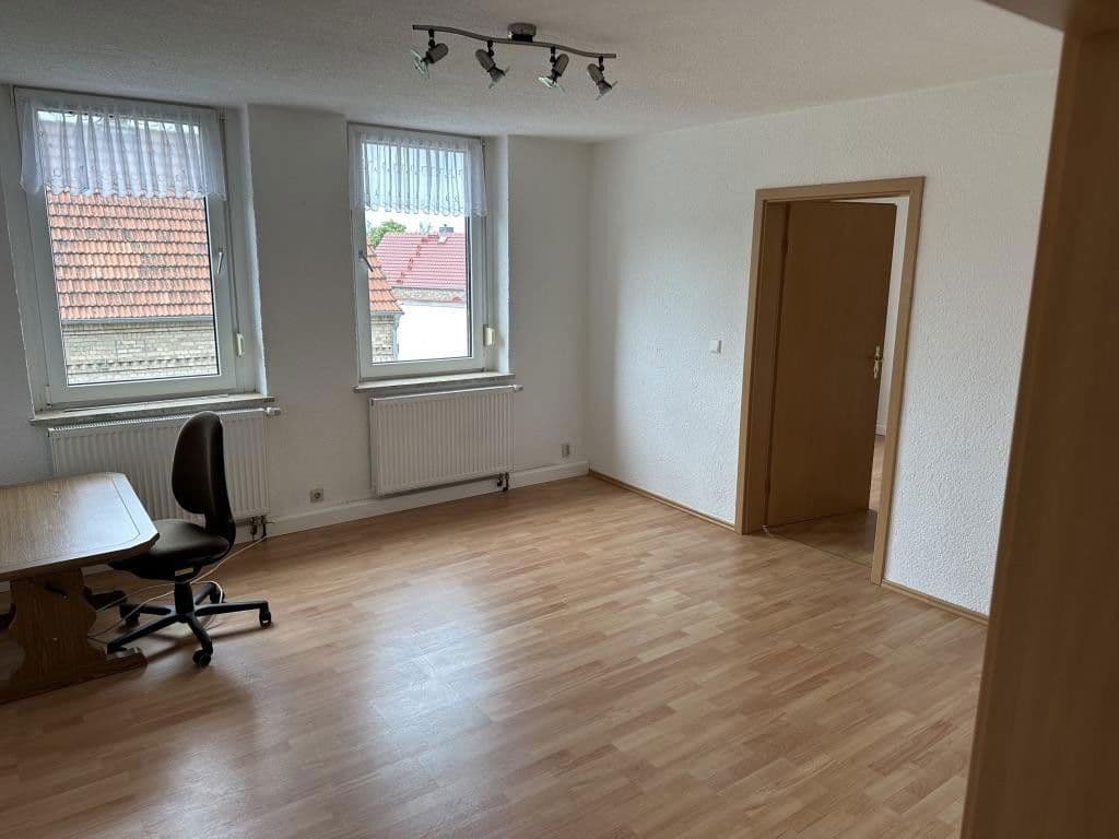 Predaj domu 220 m², pozemek 649 m², Seegebiet Mansfelder Land, Sasko-Anhaltsko Predaj domu 220 m², pozemek 649 m², Seegebiet Mansfelder Land, Sasko-Anhaltsko