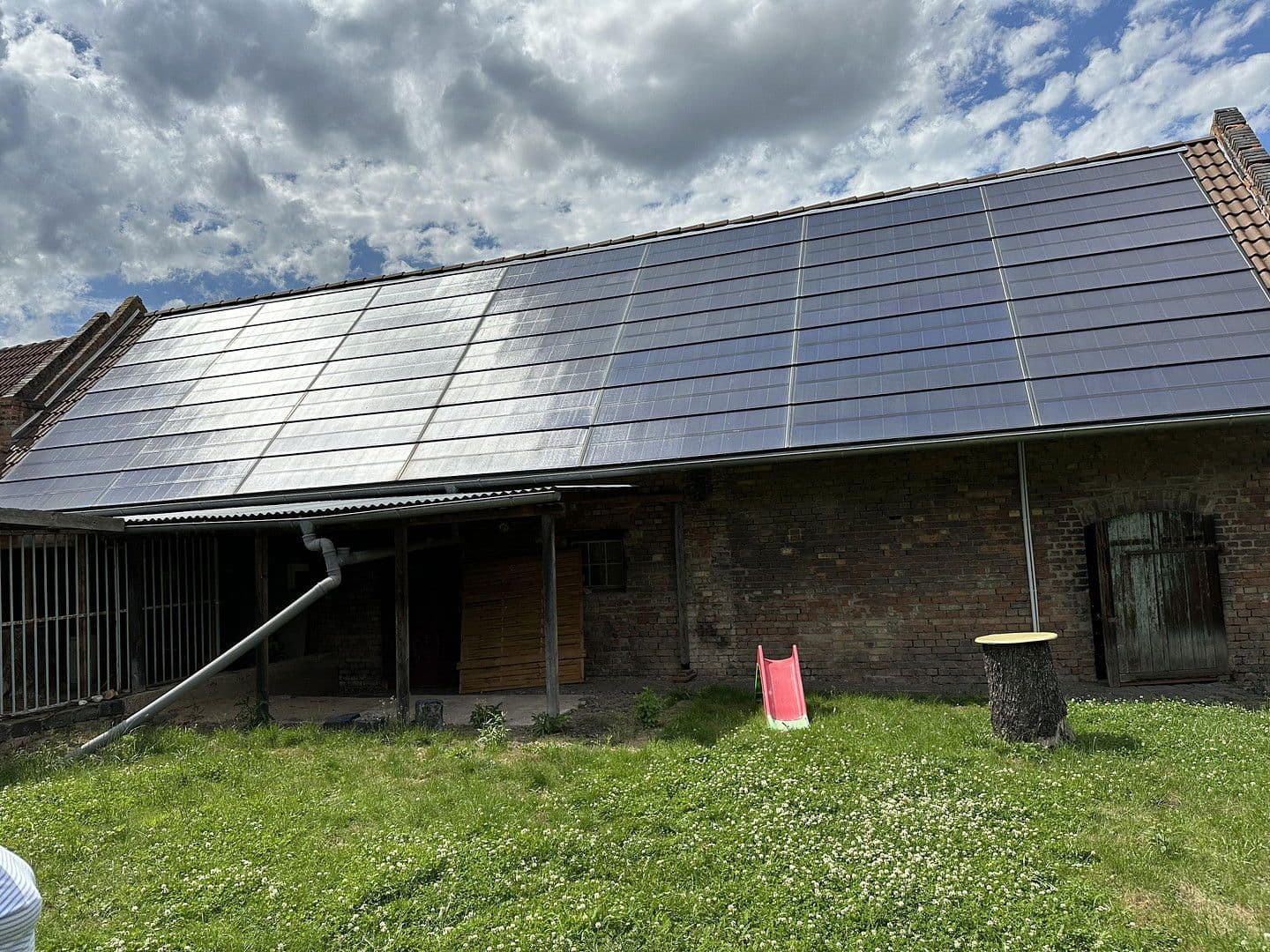 Predaj domu 220 m², pozemek 649 m², Seegebiet Mansfelder Land, Sasko-Anhaltsko Predaj domu 220 m², pozemek 649 m², Seegebiet Mansfelder Land, Sasko-Anhaltsko