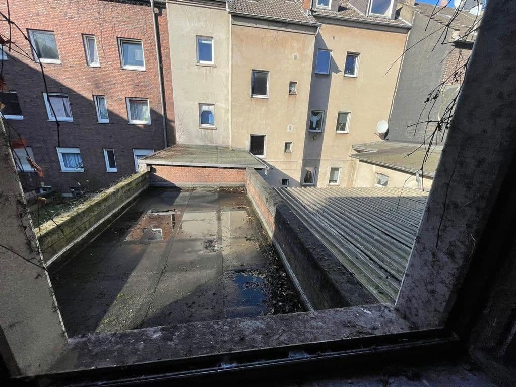 Prenájom nebytového priestoru 340 m², Veilchenstraße 24, Duisburg, Severné Porýnie - Westfálsko Prenájom nebytového priestoru 340 m², Veilchenstraße 24, Duisburg, Severné Porýnie - Westfálsko