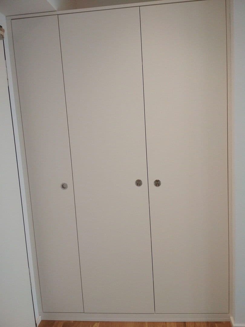 Prenájom bytu 1-izbový 46 m², Frankfurt am Main, Hesensko Prenájom bytu 1-izbový 46 m², Frankfurt am Main, Hesensko