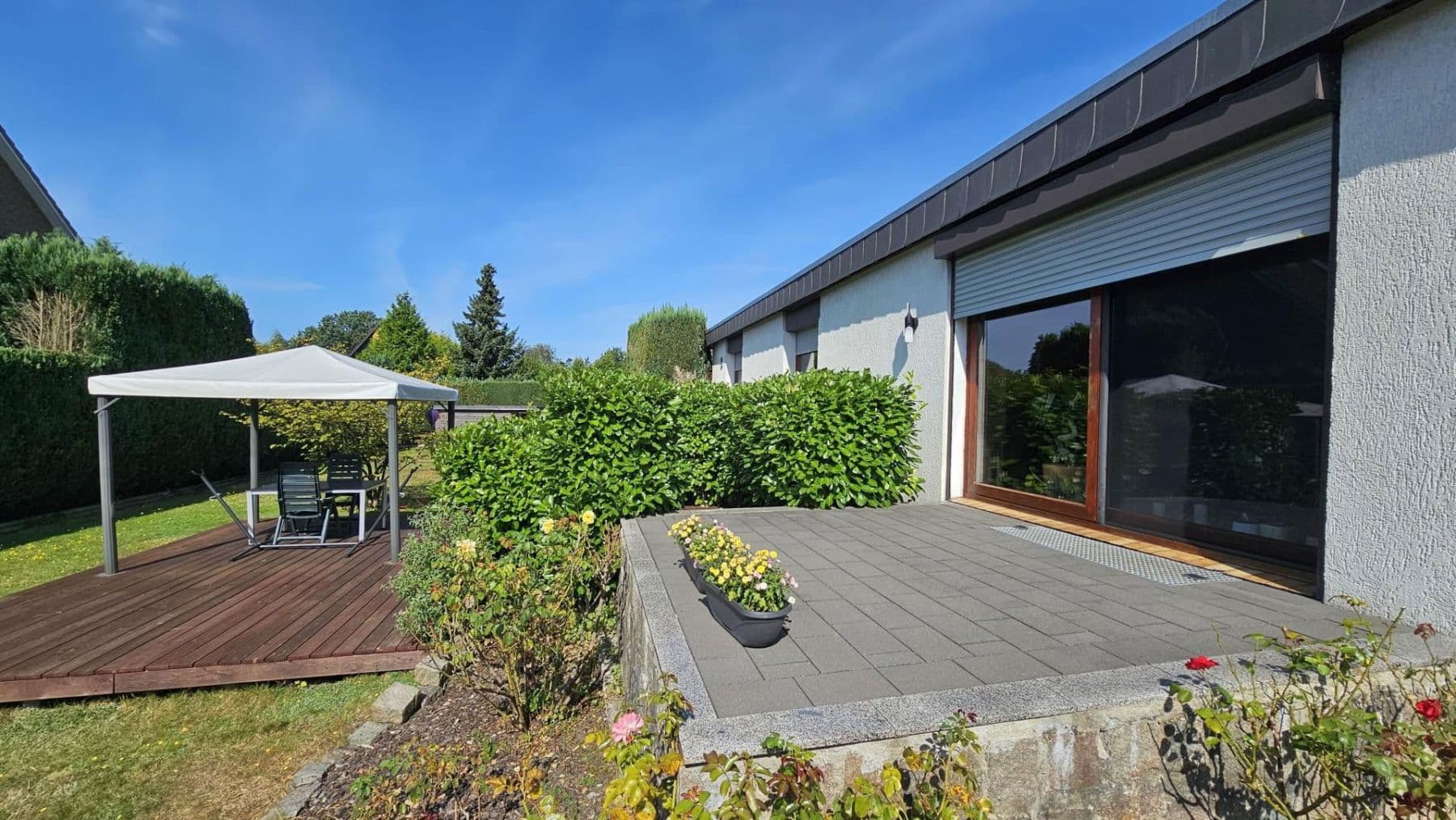 Predaj domu 135 m², pozemek 1.404 m², Henstedt-Ulzburg, Šlezvicko-Holštajnsko Predaj domu 135 m², pozemek 1.404 m², Henstedt-Ulzburg, Šlezvicko-Holštajnsko