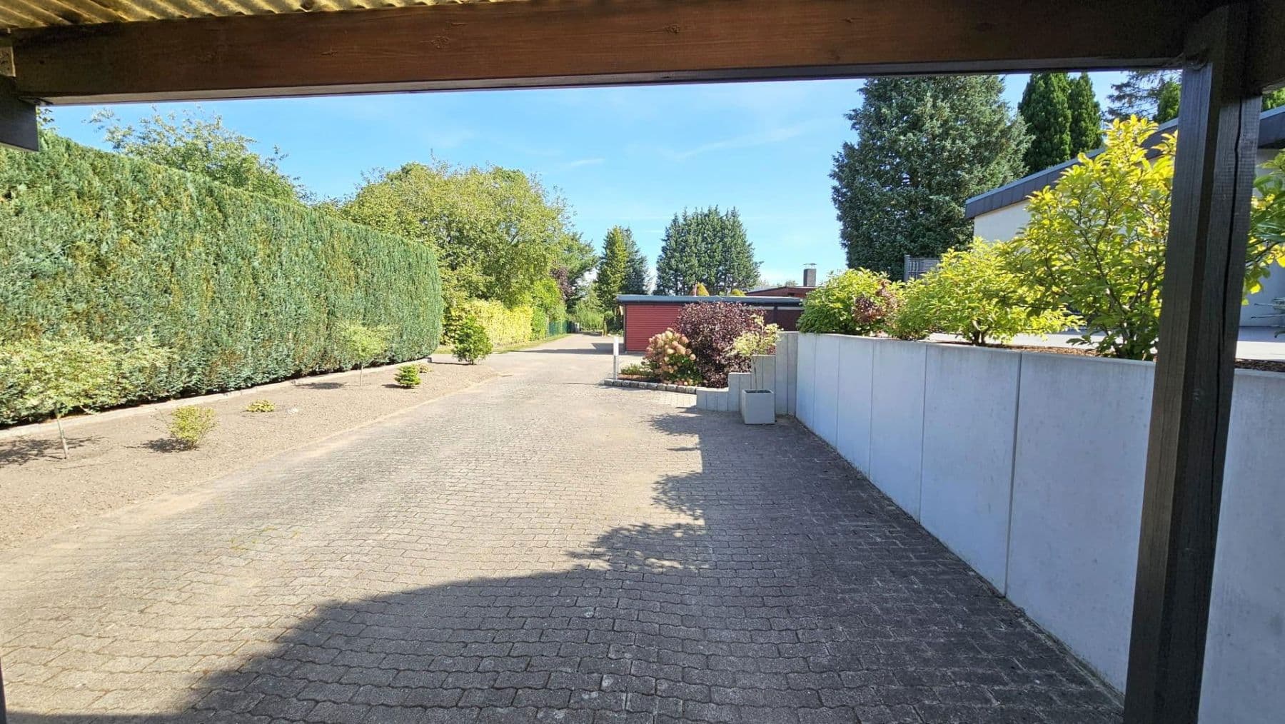 Predaj domu 135 m², pozemek 1.404 m², Henstedt-Ulzburg, Šlezvicko-Holštajnsko Predaj domu 135 m², pozemek 1.404 m², Henstedt-Ulzburg, Šlezvicko-Holštajnsko