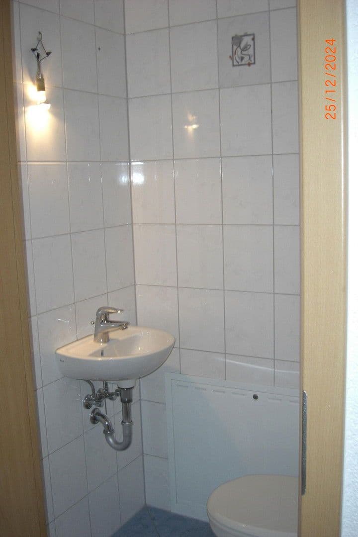 Prenájom bytu 3-izbový 103 m², Bad Rappenau, Bádensko-Wurttembersko Prenájom bytu 3-izbový 103 m², Bad Rappenau, Bádensko-Wurttembersko