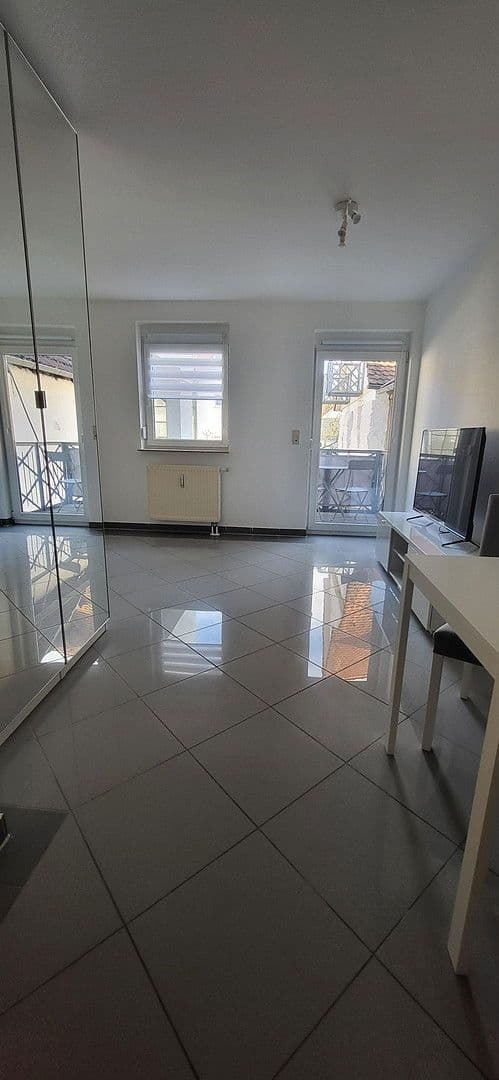 Prenájom bytu 1-izbový 30 m², Bad Friedrichshall, Bádensko-Wurttembersko Prenájom bytu 1-izbový 30 m², Bad Friedrichshall, Bádensko-Wurttembersko