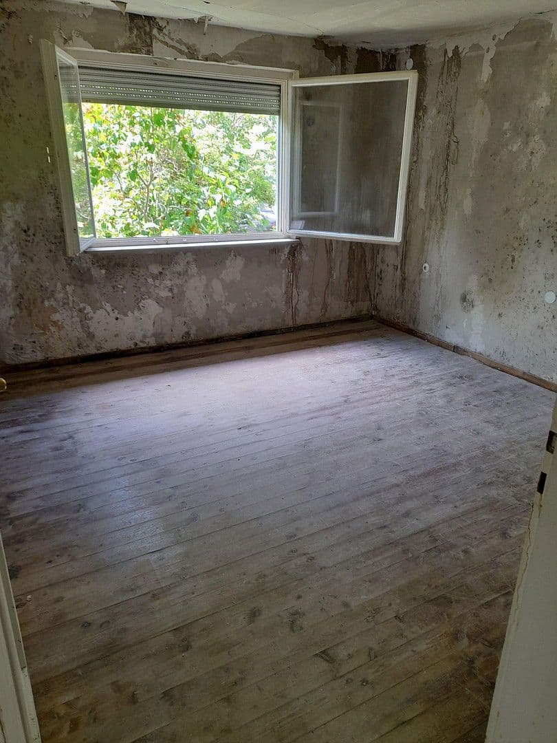 Predaj domu 124 m², pozemek 490 m², Sindelfingen, Bádensko-Wurttembersko Predaj domu 124 m², pozemek 490 m², Sindelfingen, Bádensko-Wurttembersko