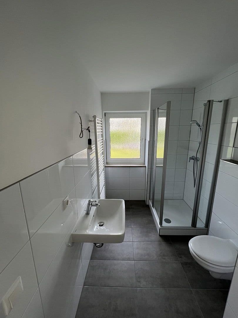 Prenájom bytu 2-izbový 53 m², Neuenweg 9, Bergisch Gladbach, Severné Porýnie - Westfálsko Prenájom bytu 2-izbový 53 m², Neuenweg 9, Bergisch Gladbach, Severné Porýnie - Westfálsko