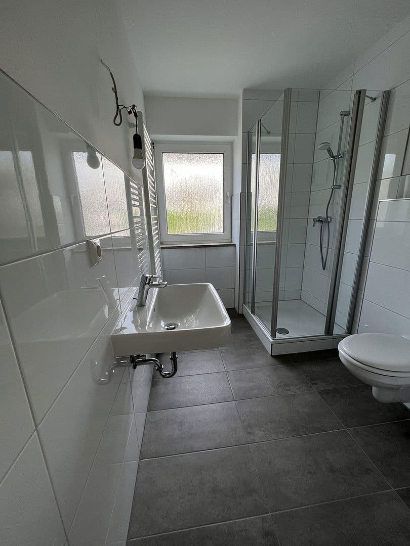 Prenájom bytu 2-izbový 53 m², Neuenweg 9, Bergisch Gladbach, Severné Porýnie - Westfálsko Prenájom bytu 2-izbový 53 m², Neuenweg 9, Bergisch Gladbach, Severné Porýnie - Westfálsko