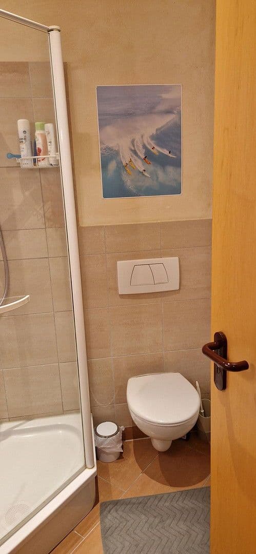 Prenájom bytu 3-izbový 115 m², Auf der Körnerwiese, Frankfurt am Main, Hesensko Prenájom bytu 3-izbový 115 m², Auf der Körnerwiese, Frankfurt am Main, Hesensko