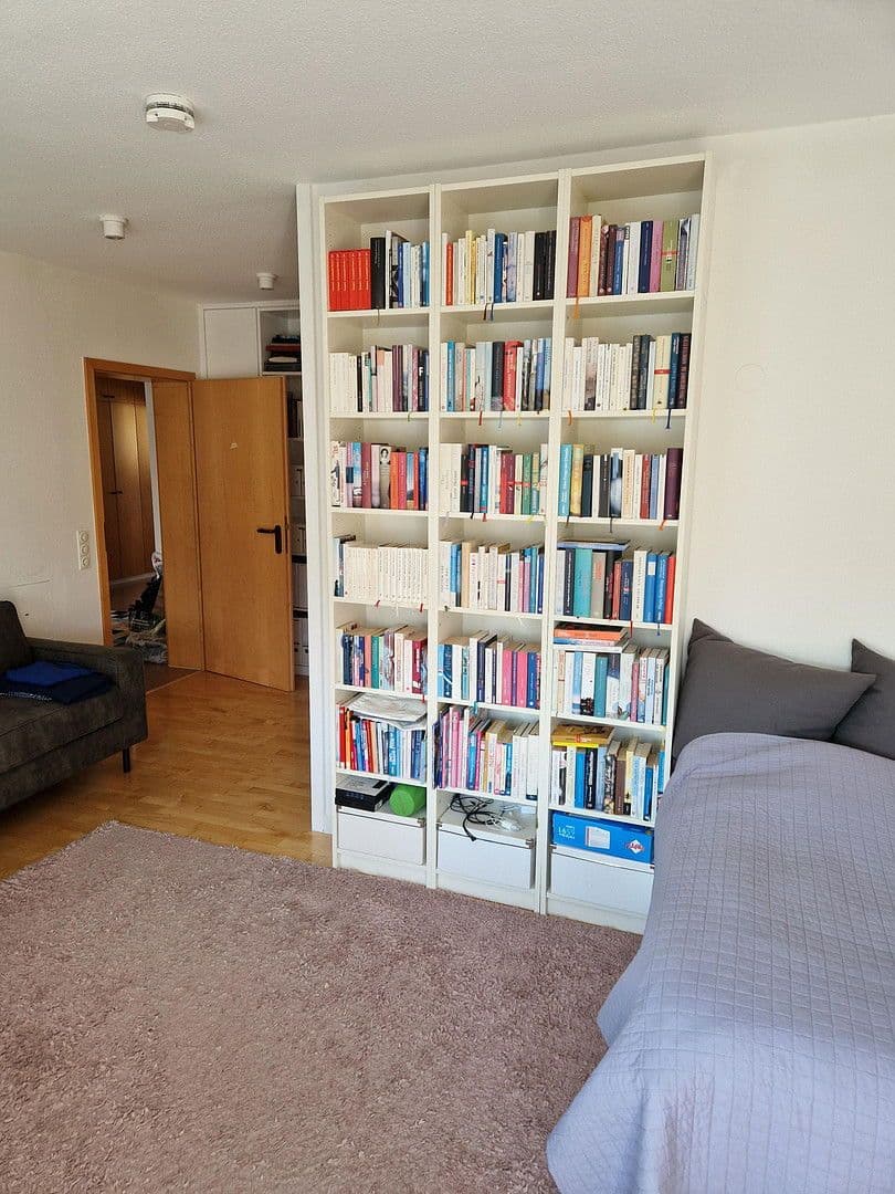 Prenájom bytu 3-izbový 115 m², Auf der Körnerwiese, Frankfurt am Main, Hesensko Prenájom bytu 3-izbový 115 m², Auf der Körnerwiese, Frankfurt am Main, Hesensko