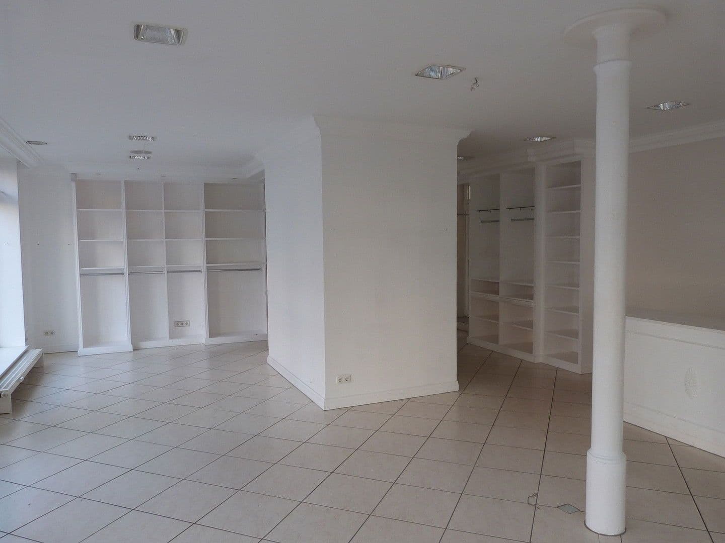 Prenájom nebytového priestoru 120 m², Hannoversche Neustadt 3, Burgdorf, Dolné Sasko Prenájom nebytového priestoru 120 m², Hannoversche Neustadt 3, Burgdorf, Dolné Sasko