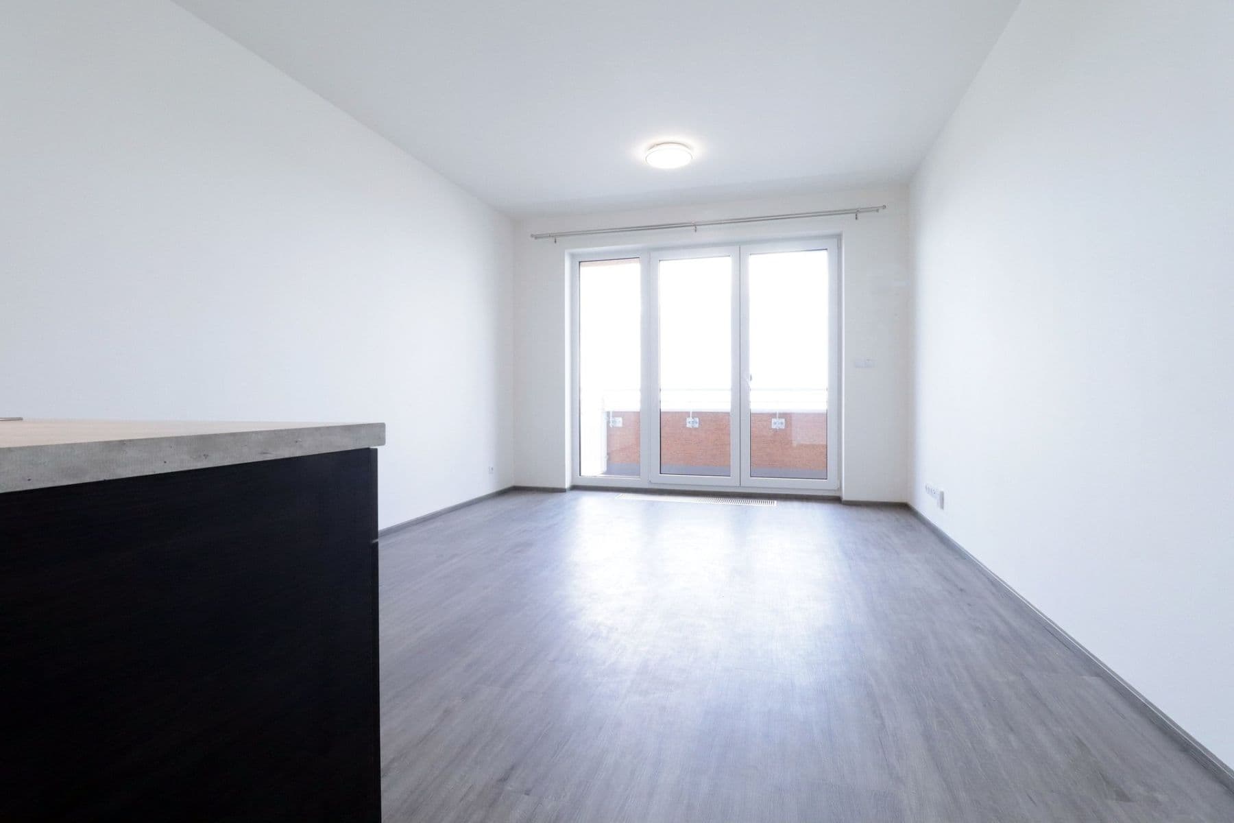 Prenájom bytu 1-izbový 30 m², U Radosti, Praha, Praha Prenájom bytu 1-izbový 30 m², U Radosti, Praha, Praha