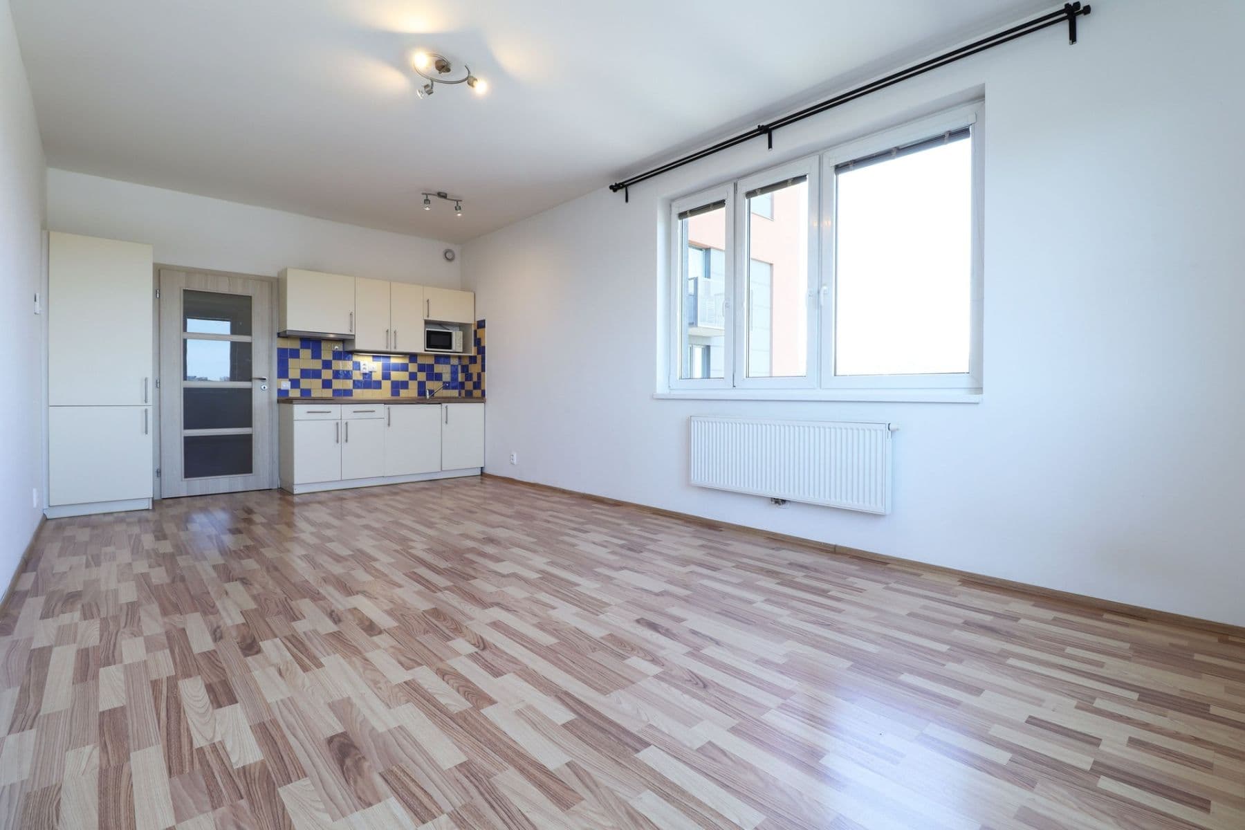 Prenájom bytu 1-izbový 33 m², Freyova, Praha, Praha Prenájom bytu 1-izbový 33 m², Freyova, Praha, Praha