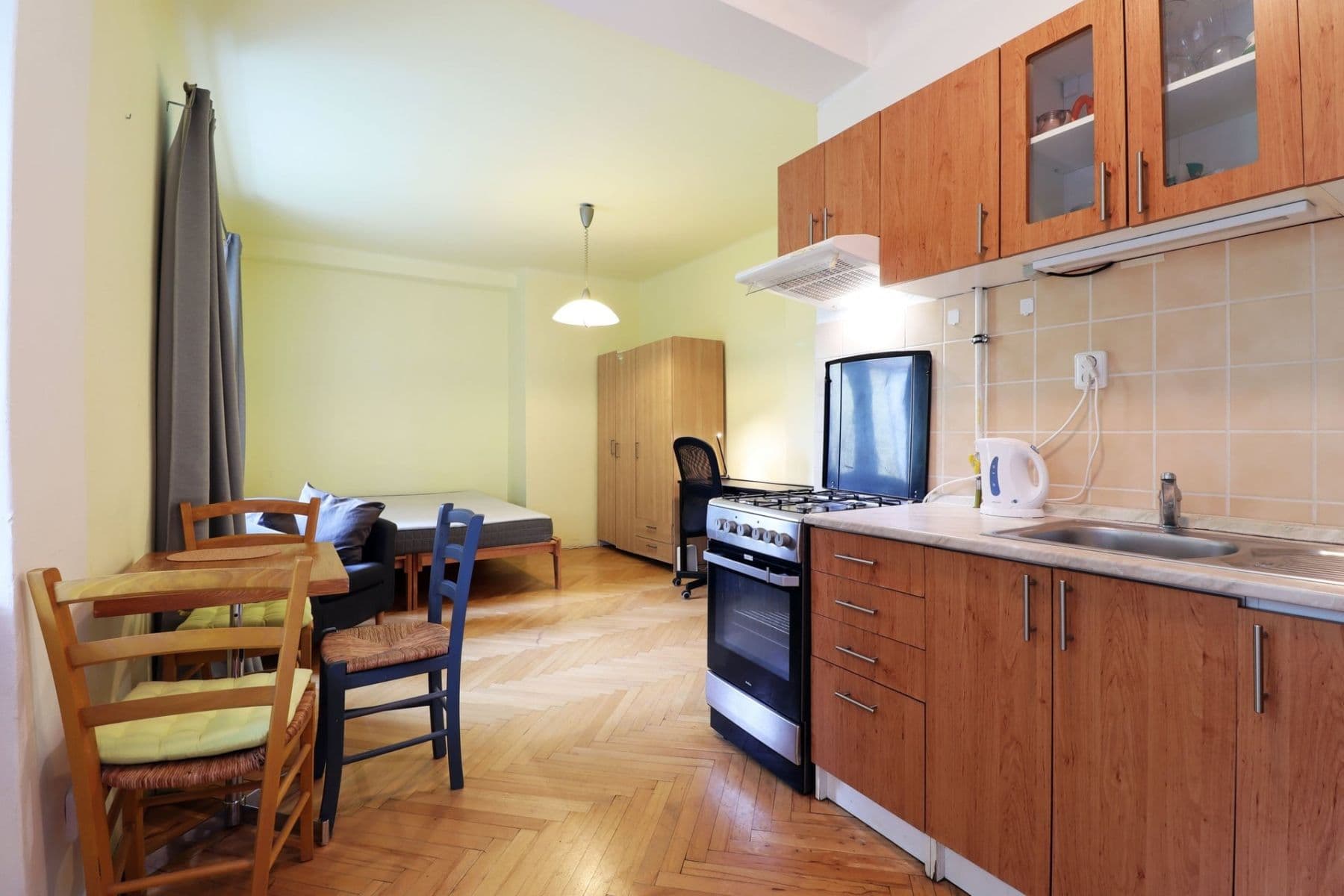 Prenájom bytu 1-izbový 32 m², Horňátecká, Praha, Praha Prenájom bytu 1-izbový 32 m², Horňátecká, Praha, Praha