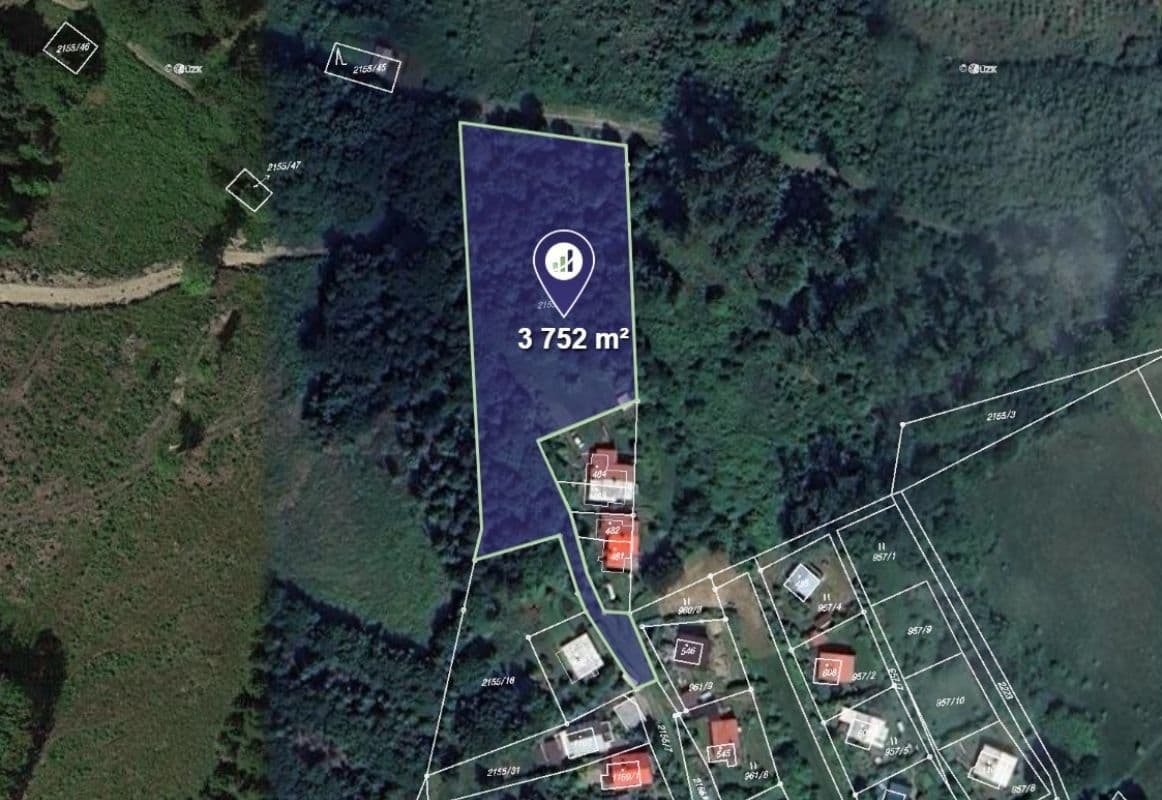 Predaj pozemku 3.752 m², Rajnochovice, Zlínský kraj Predaj pozemku 3.752 m², Rajnochovice, Zlínský kraj