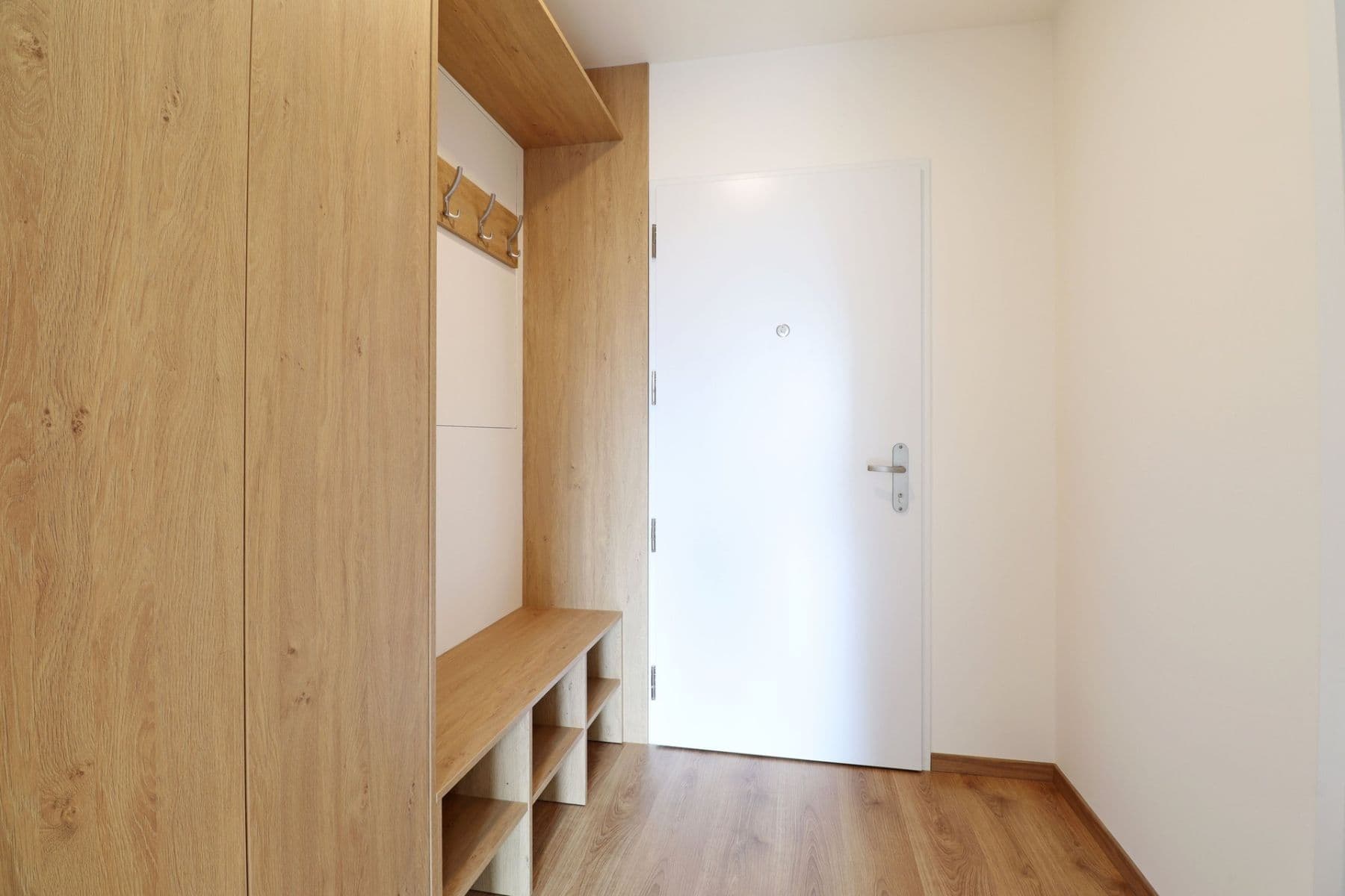Prenájom bytu 1-izbový 32 m², Oktábcových, Praha, Praha Prenájom bytu 1-izbový 32 m², Oktábcových, Praha, Praha