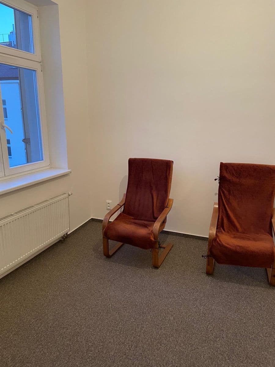 Prenájom bytu 2-izbový 50 m², Lucemburská, Praha, Praha Prenájom bytu 2-izbový 50 m², Lucemburská, Praha, Praha