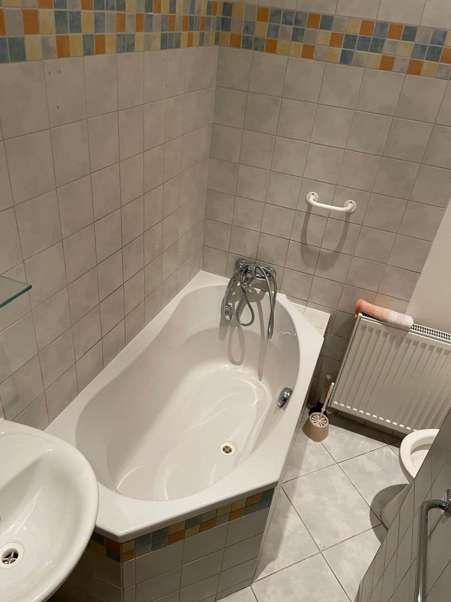 Prenájom bytu 2-izbový 50 m², Lucemburská, Praha, Praha Prenájom bytu 2-izbový 50 m², Lucemburská, Praha, Praha