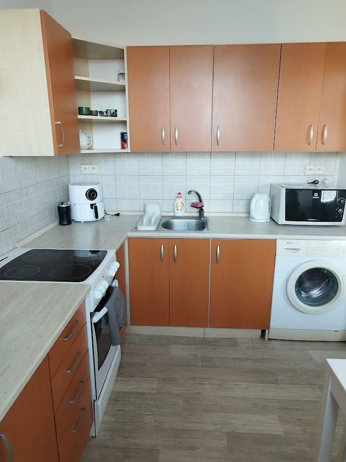 Prenájom bytu 1-izbový 32 m², Na Letné, Olomouc, Olomoucký kraj Prenájom bytu 1-izbový 32 m², Na Letné, Olomouc, Olomoucký kraj