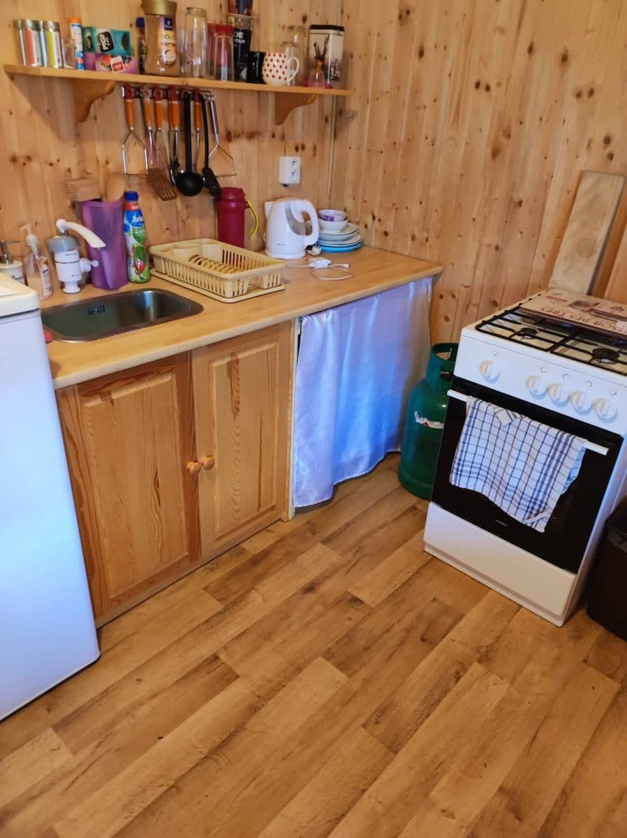 Predaj rekreačného objektu 66 m², pozemek 320 m², 22512, Chbany, Ústecký kraj Predaj rekreačného objektu 66 m², pozemek 320 m², 22512, Chbany, Ústecký kraj