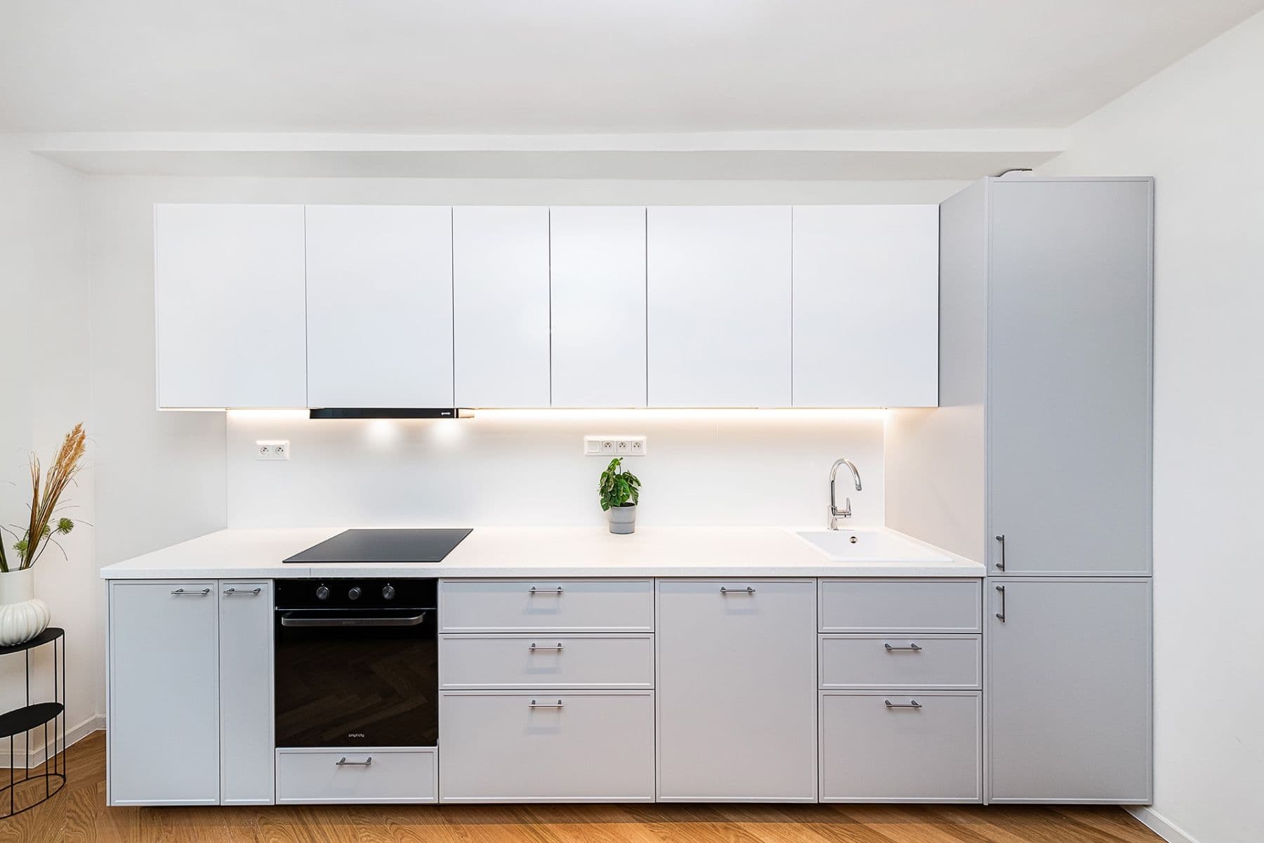 Predaj bytu 3-izbový 57 m², Gruzínská, Praha, Praha Predaj bytu 3-izbový 57 m², Gruzínská, Praha, Praha