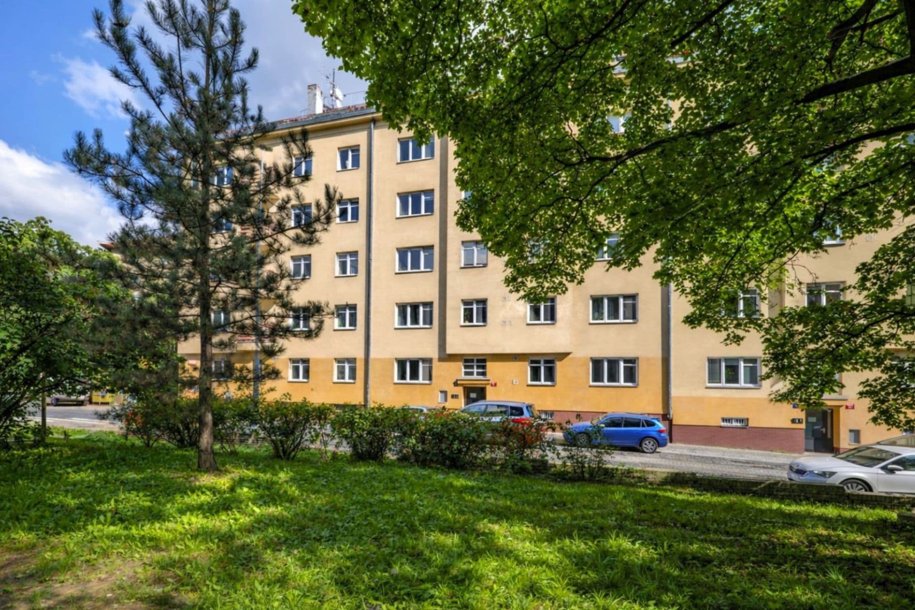 Predaj bytu 3-izbový 57 m², Gruzínská, Praha, Praha Predaj bytu 3-izbový 57 m², Gruzínská, Praha, Praha