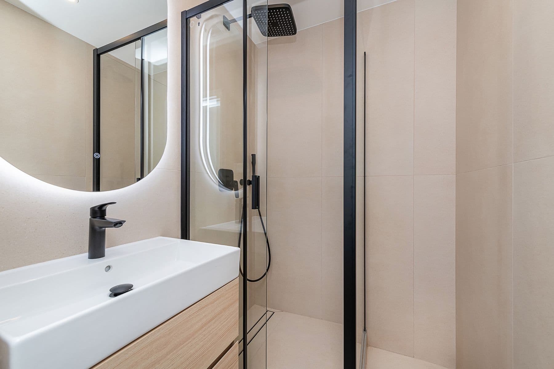Predaj bytu 4-izbový 75 m², Pod Lipami, Praha, Praha Predaj bytu 4-izbový 75 m², Pod Lipami, Praha, Praha