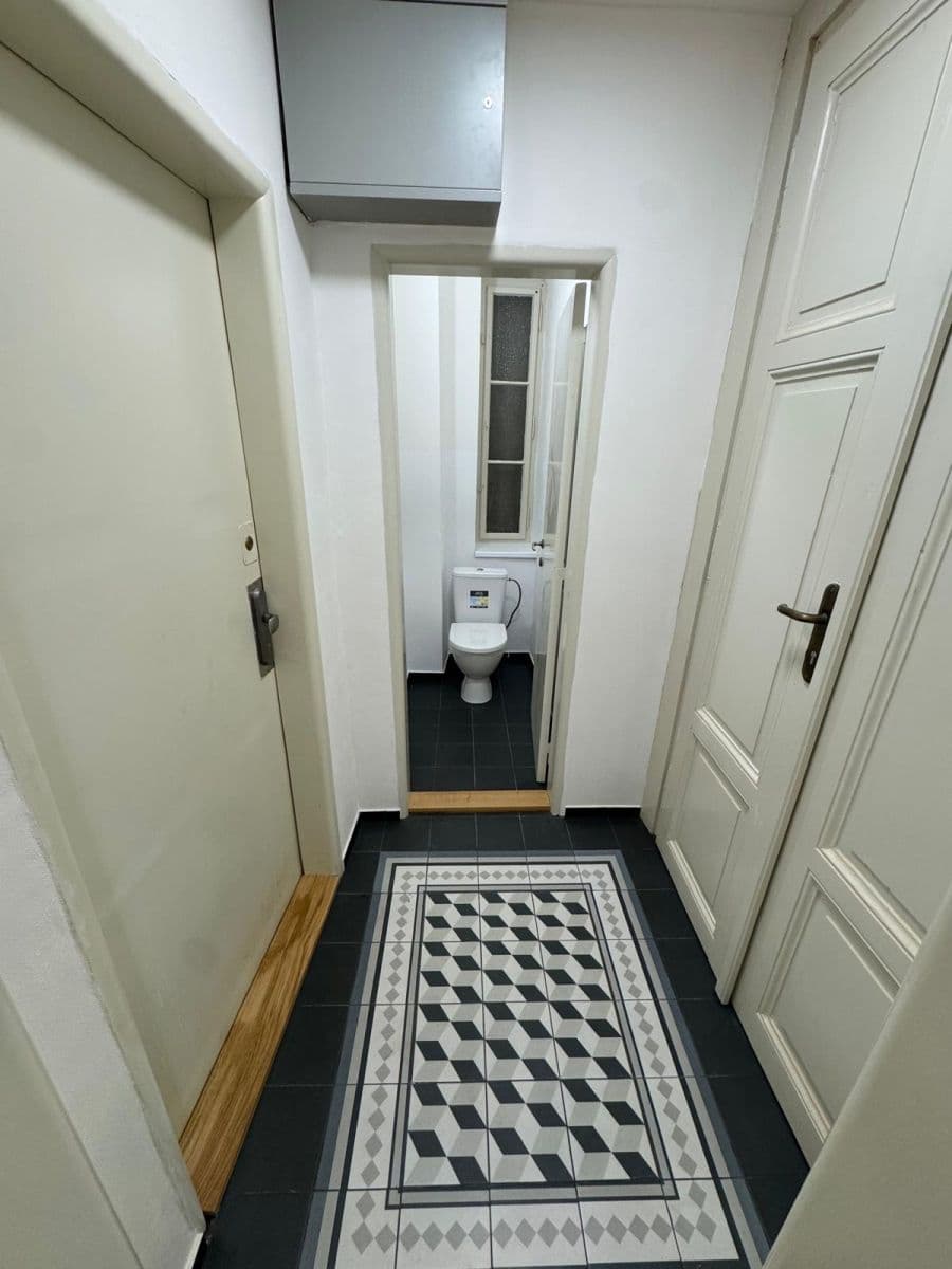 Prenájom kancelárie 27 m², Jungmannova, Praha, Praha Prenájom kancelárie 27 m², Jungmannova, Praha, Praha