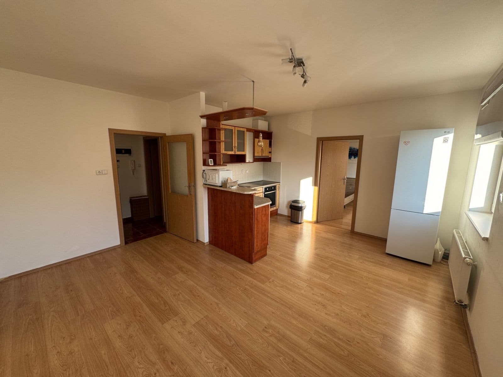 Prenájom bytu 2-izbový 48 m², Záběhlická, Praha, Praha Prenájom bytu 2-izbový 48 m², Záběhlická, Praha, Praha