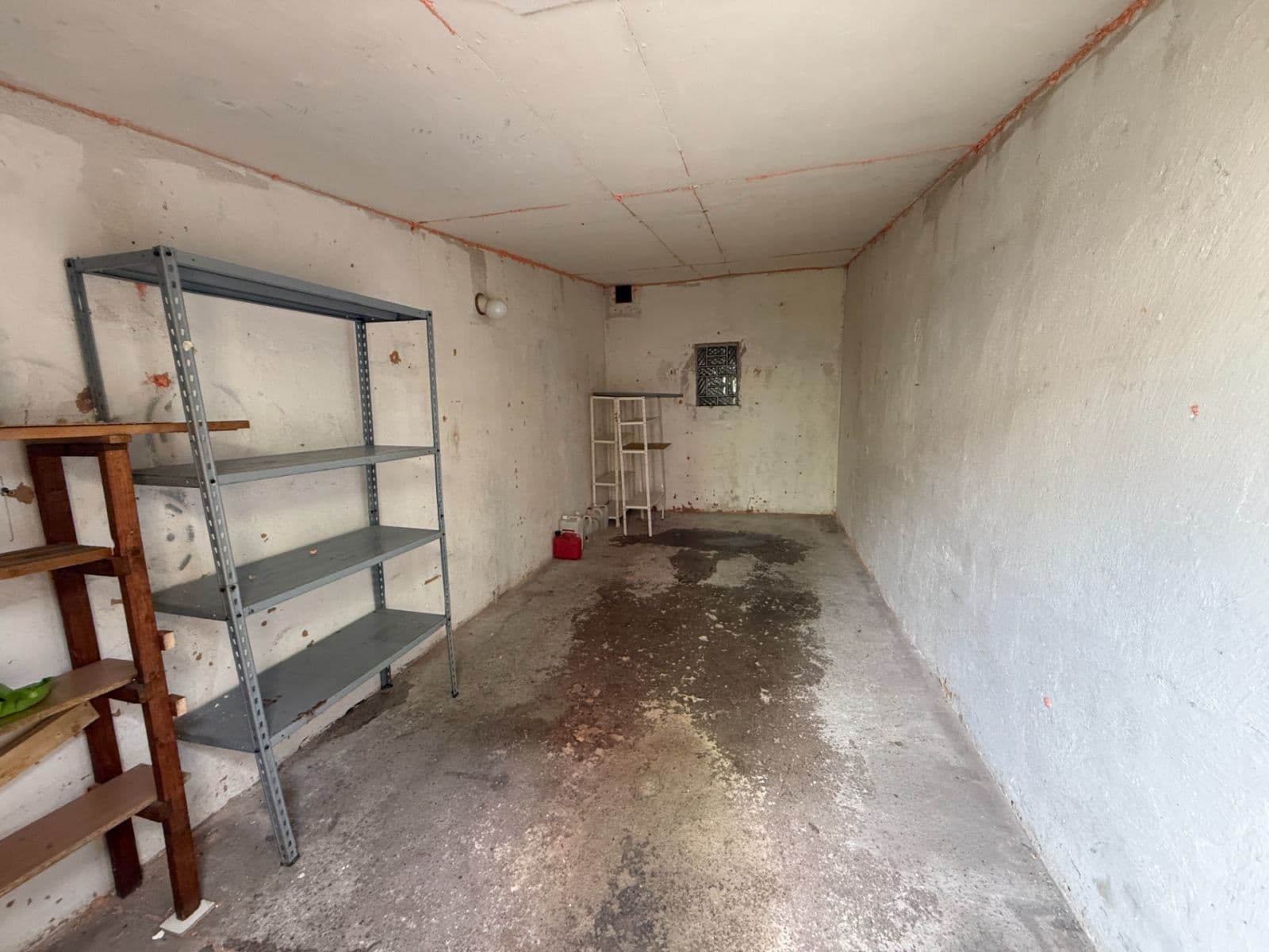 Prenájom garáže 20 m², Plzeň, Plzeňský kraj Prenájom garáže 20 m², Plzeň, Plzeňský kraj