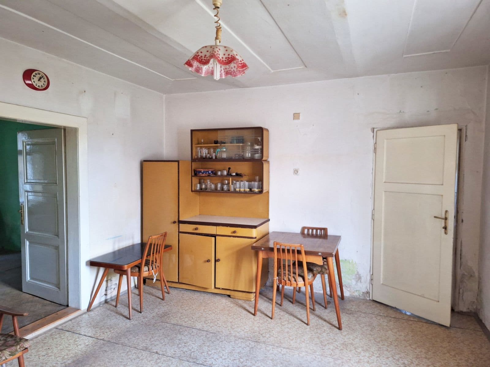 Predaj domu 145 m², pozemek 2.081 m², Mokré, Královéhradecký kraj Predaj domu 145 m², pozemek 2.081 m², Mokré, Královéhradecký kraj