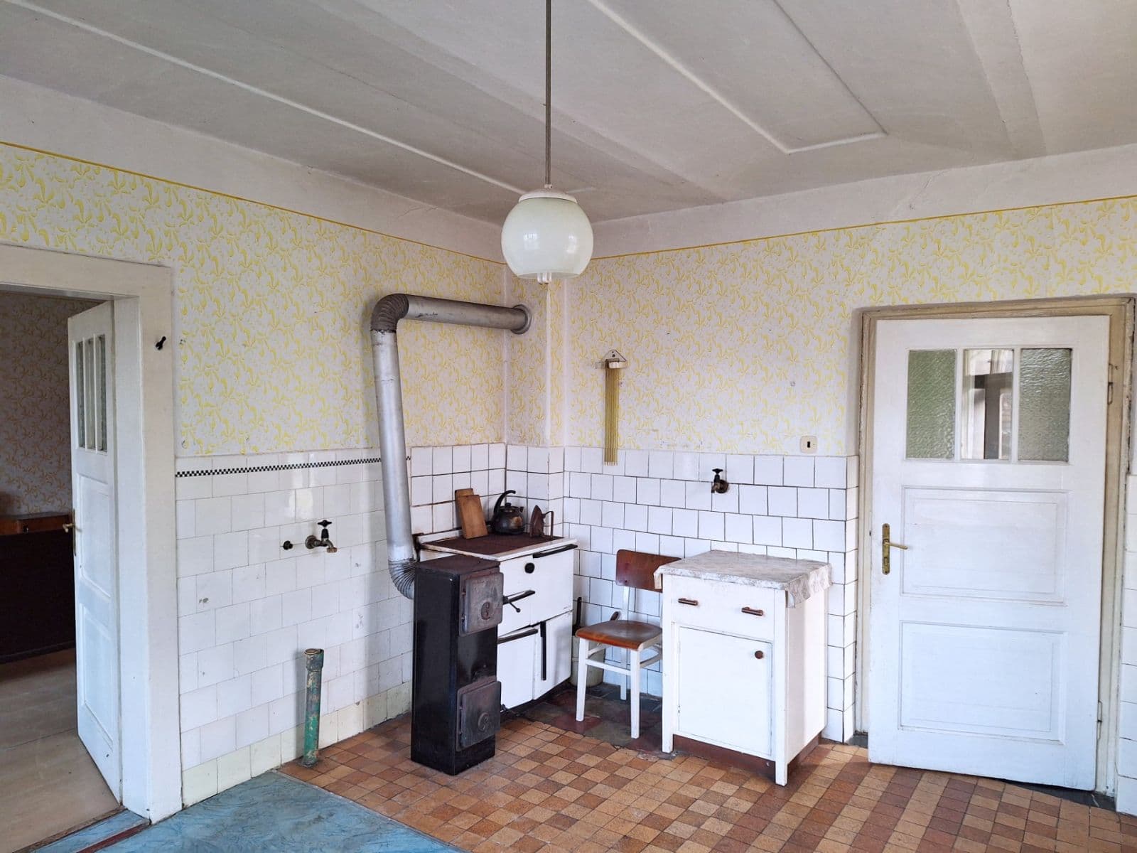 Predaj domu 145 m², pozemek 2.081 m², Mokré, Královéhradecký kraj Predaj domu 145 m², pozemek 2.081 m², Mokré, Královéhradecký kraj