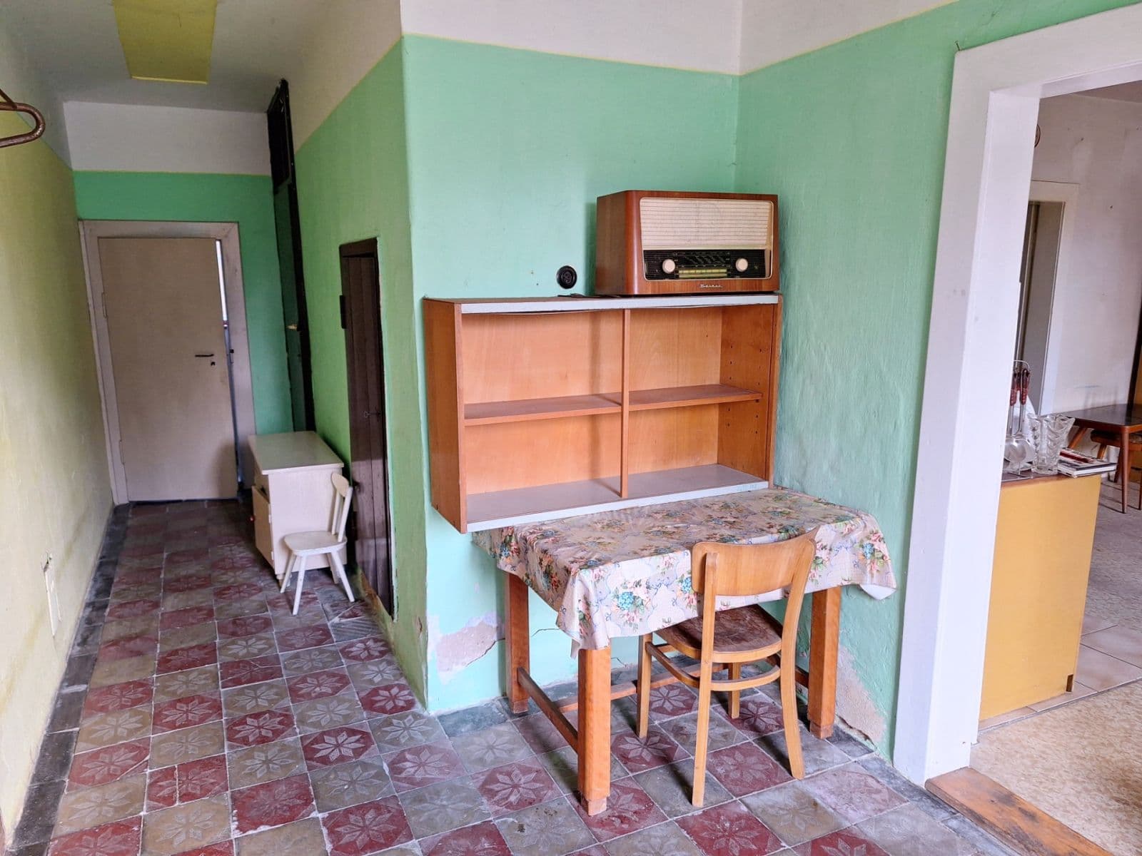 Predaj domu 145 m², pozemek 2.081 m², Mokré, Královéhradecký kraj Predaj domu 145 m², pozemek 2.081 m², Mokré, Královéhradecký kraj