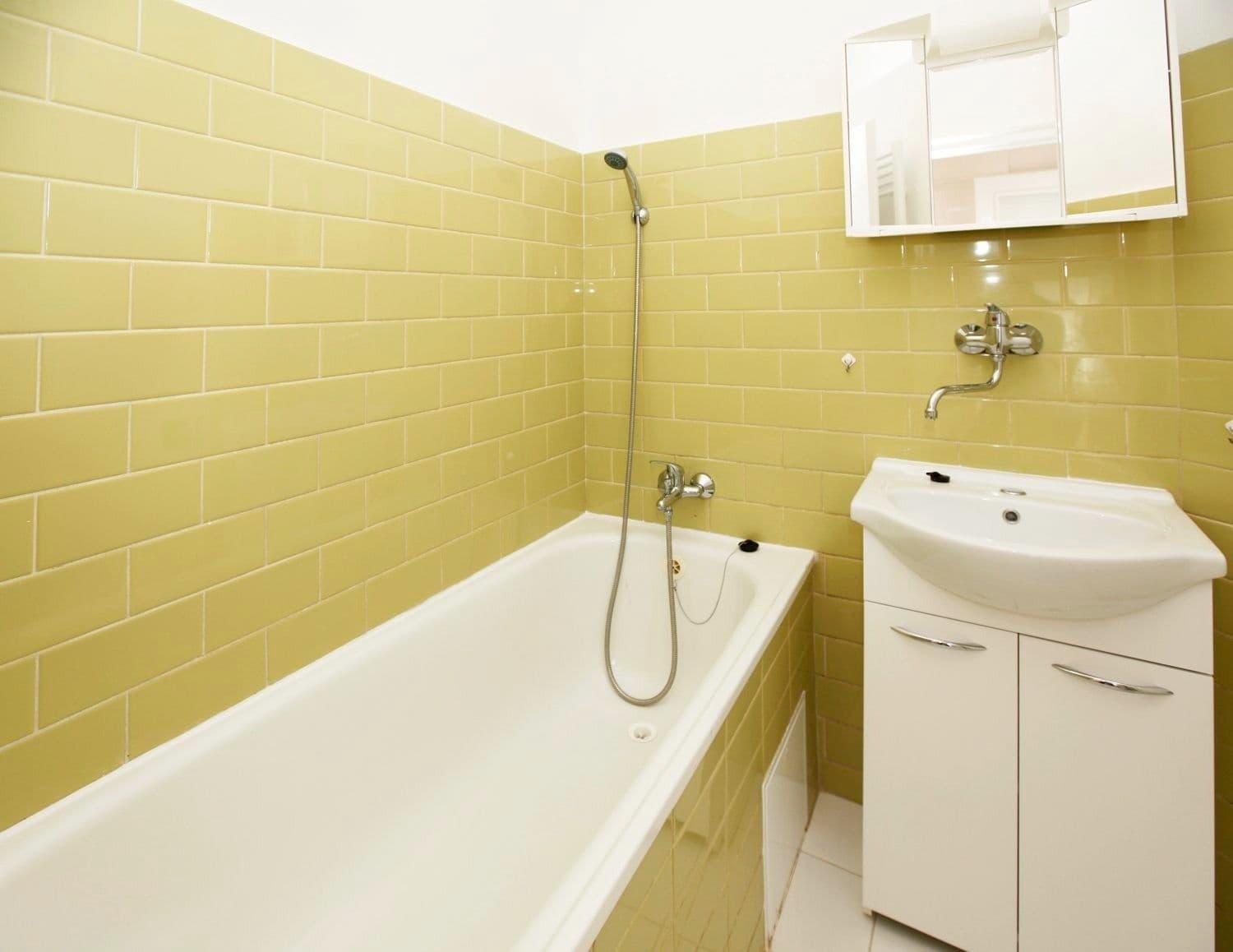 Prenájom bytu 3-izbový 76 m², Budějovická, Praha, Praha Prenájom bytu 3-izbový 76 m², Budějovická, Praha, Praha