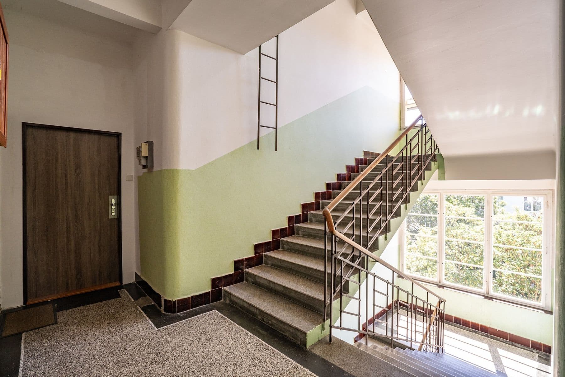 Predaj bytu 1-izbový 33 m², K Louži, Praha, Praha Predaj bytu 1-izbový 33 m², K Louži, Praha, Praha
