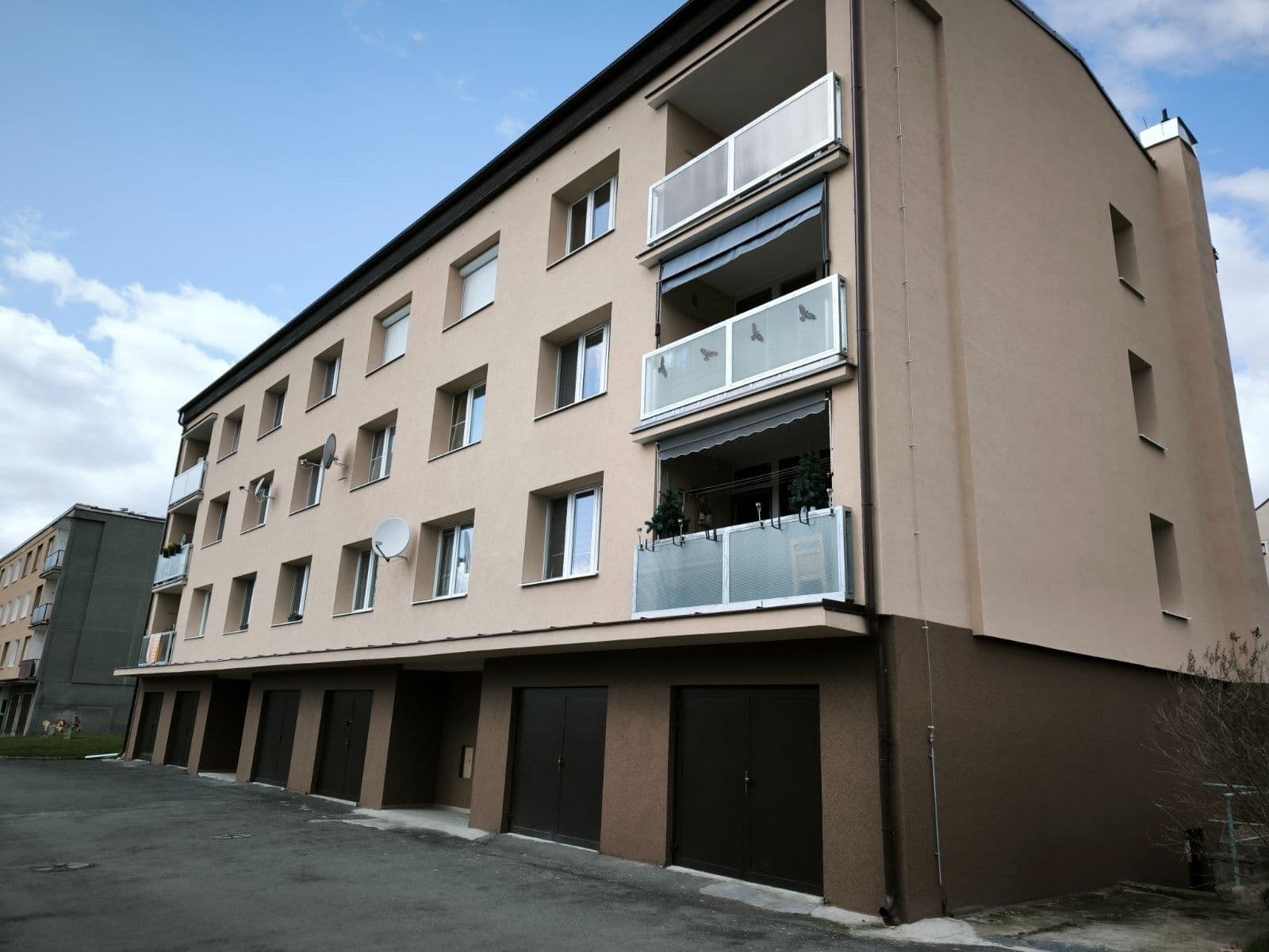 Predaj bytu 2-izbový 64 m², Krásný Dvůr, Ústecký kraj Predaj bytu 2-izbový 64 m², Krásný Dvůr, Ústecký kraj