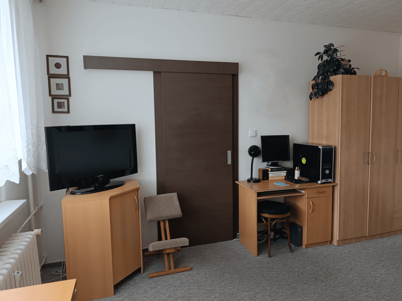 Prenájom bytu 2-izbový 37 m², Liberecká, Jablonec nad Nisou, Liberecký kraj Prenájom bytu 2-izbový 37 m², Liberecká, Jablonec nad Nisou, Liberecký kraj