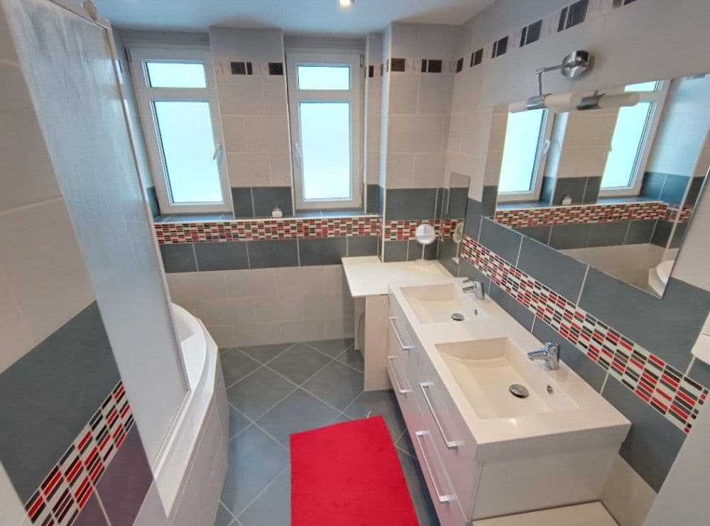 Prenájom bytu 3-izbový 80 m², Dolany, Plzeňský kraj Prenájom bytu 3-izbový 80 m², Dolany, Plzeňský kraj