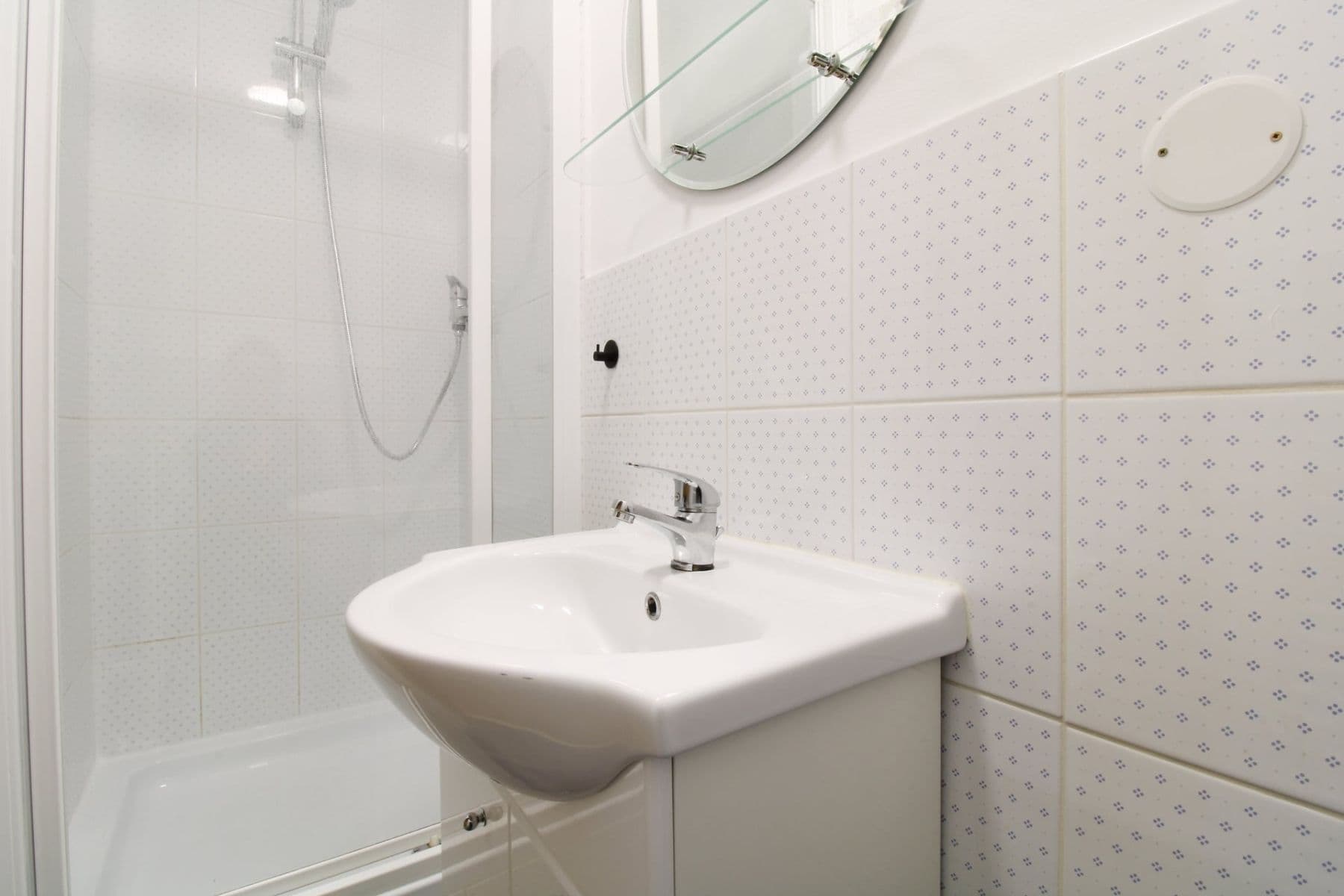 Prenájom bytu 1-izbový 33 m², Heřmanova, Praha, Praha Prenájom bytu 1-izbový 33 m², Heřmanova, Praha, Praha