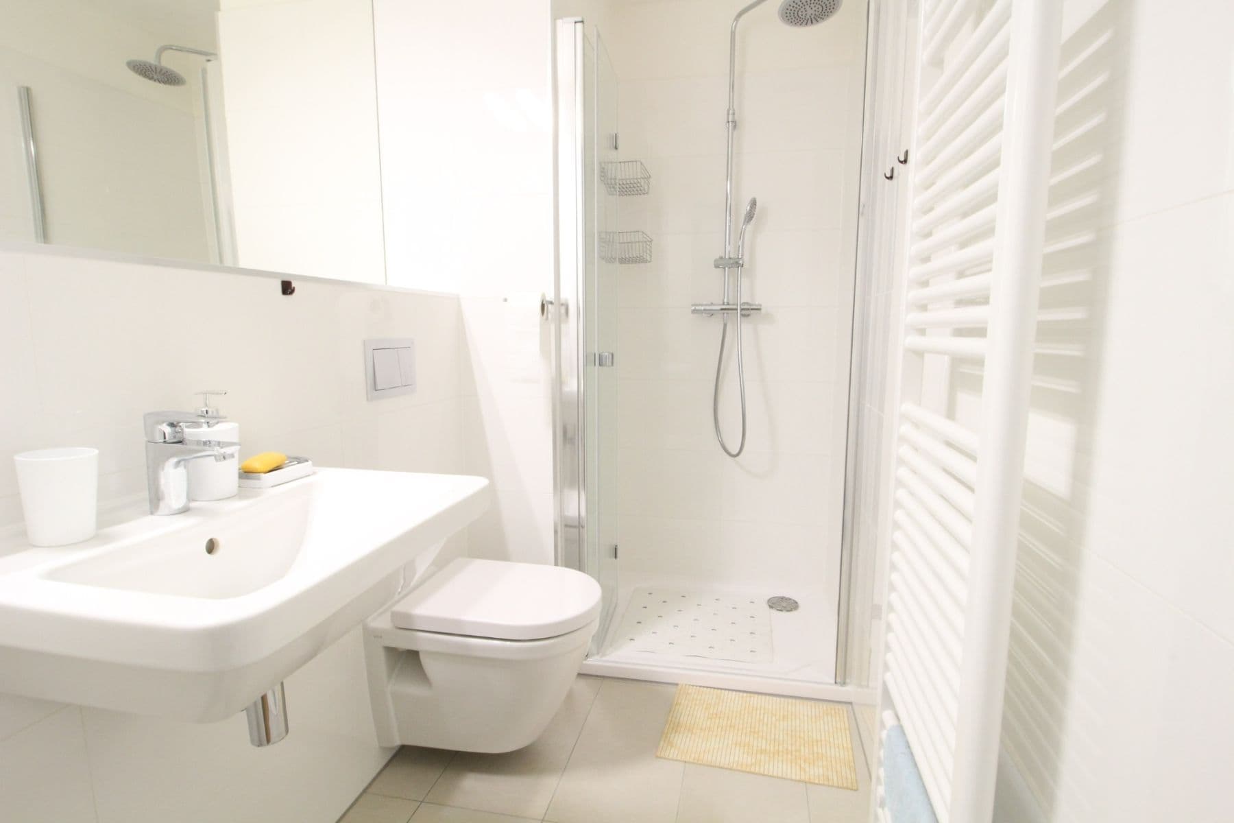 Prenájom bytu 1-izbový 20 m², Perucká, Praha, Praha Prenájom bytu 1-izbový 20 m², Perucká, Praha, Praha