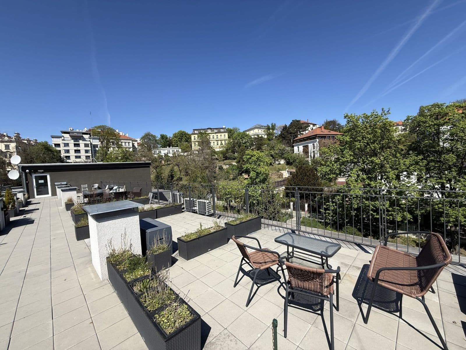 Prenájom bytu 1-izbový 20 m², Perucká, Praha, Praha Prenájom bytu 1-izbový 20 m², Perucká, Praha, Praha