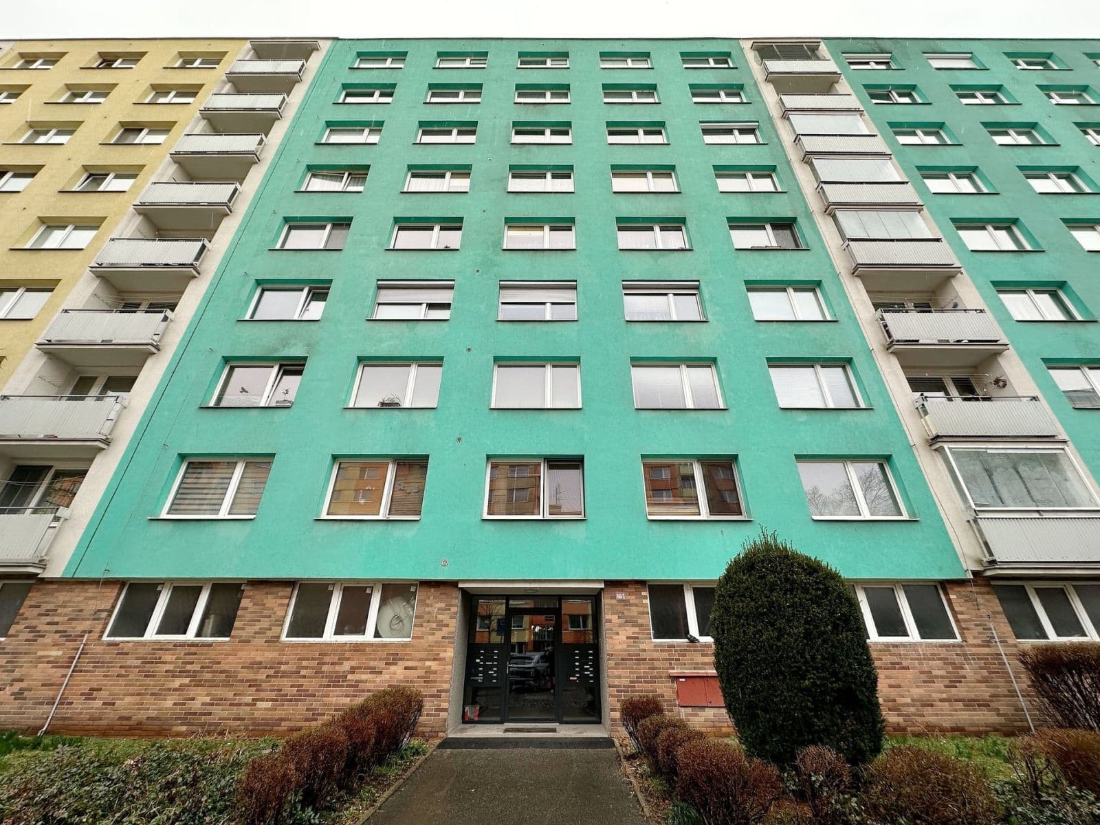 Prenájom bytu 3-izbový 64 m², U stadionu, Mladá Boleslav, Středočeský kraj Prenájom bytu 3-izbový 64 m², U stadionu, Mladá Boleslav, Středočeský kraj