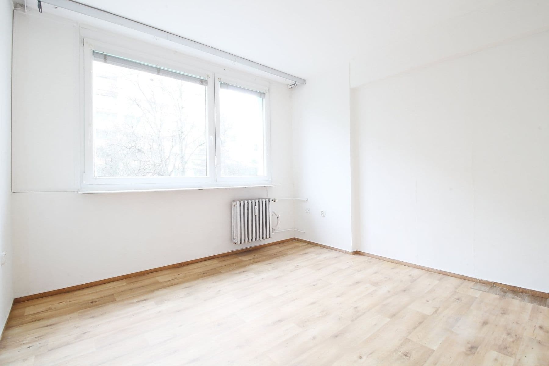 Prenájom bytu 3-izbový 64 m², U stadionu, Mladá Boleslav, Středočeský kraj Prenájom bytu 3-izbový 64 m², U stadionu, Mladá Boleslav, Středočeský kraj