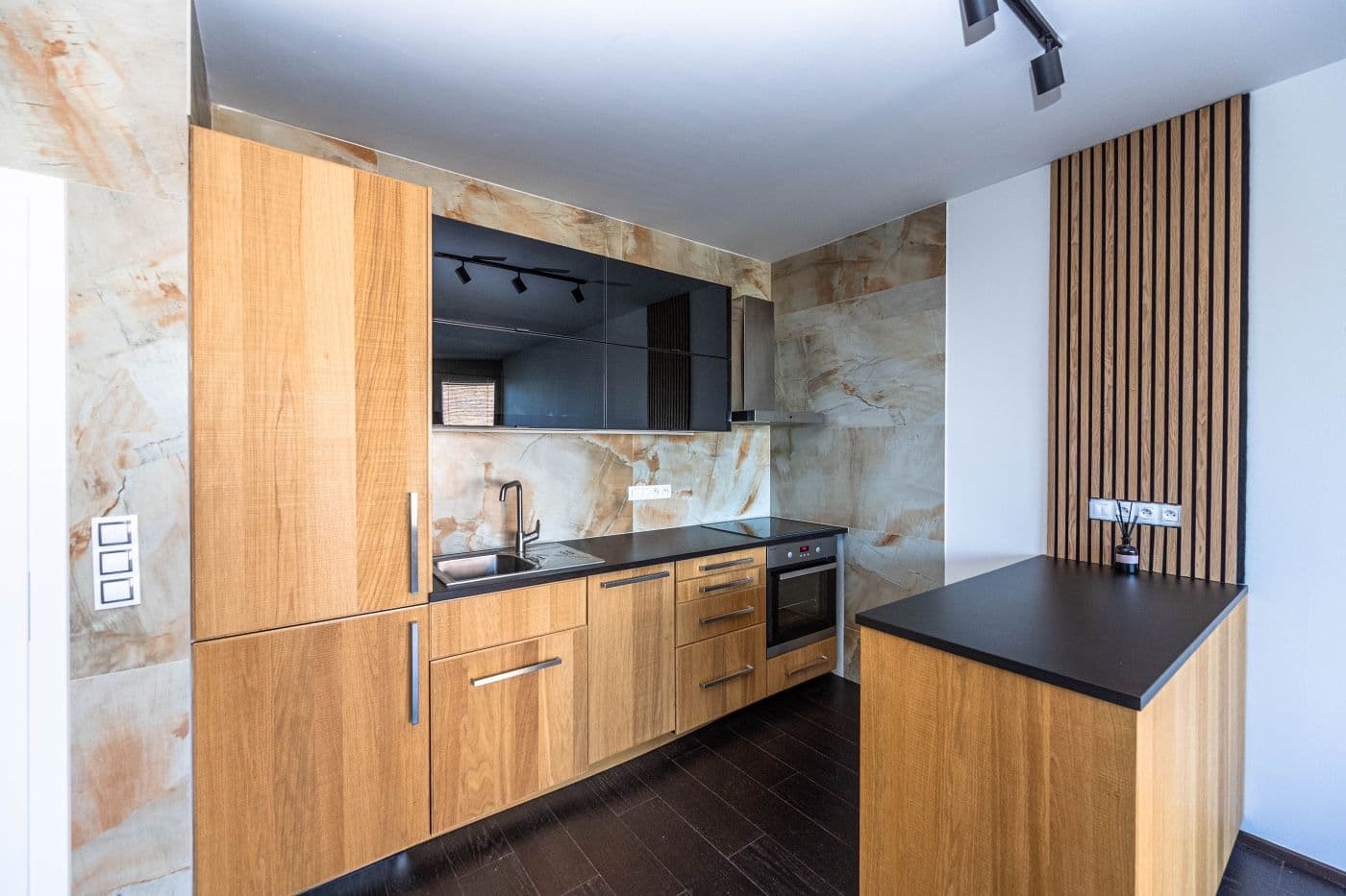 Predaj bytu 2-izbový 60 m², Devonská, Praha, Praha Predaj bytu 2-izbový 60 m², Devonská, Praha, Praha