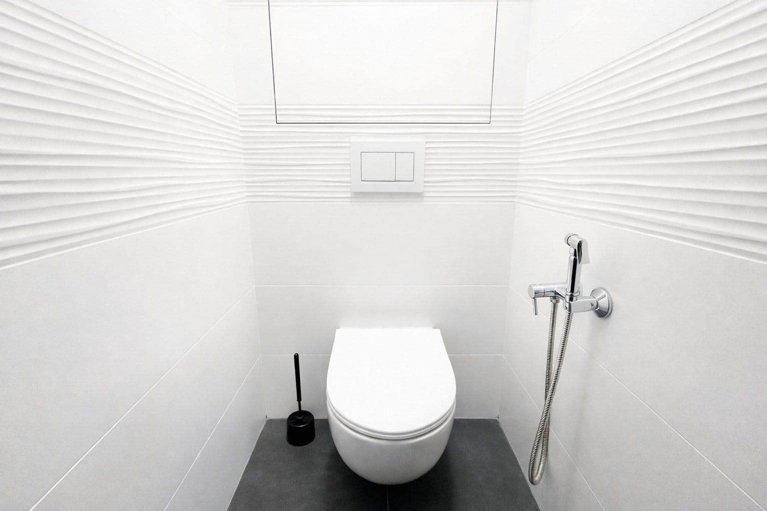 Prenájom bytu 4-izbový 90 m², Tererova, Praha, Praha Prenájom bytu 4-izbový 90 m², Tererova, Praha, Praha