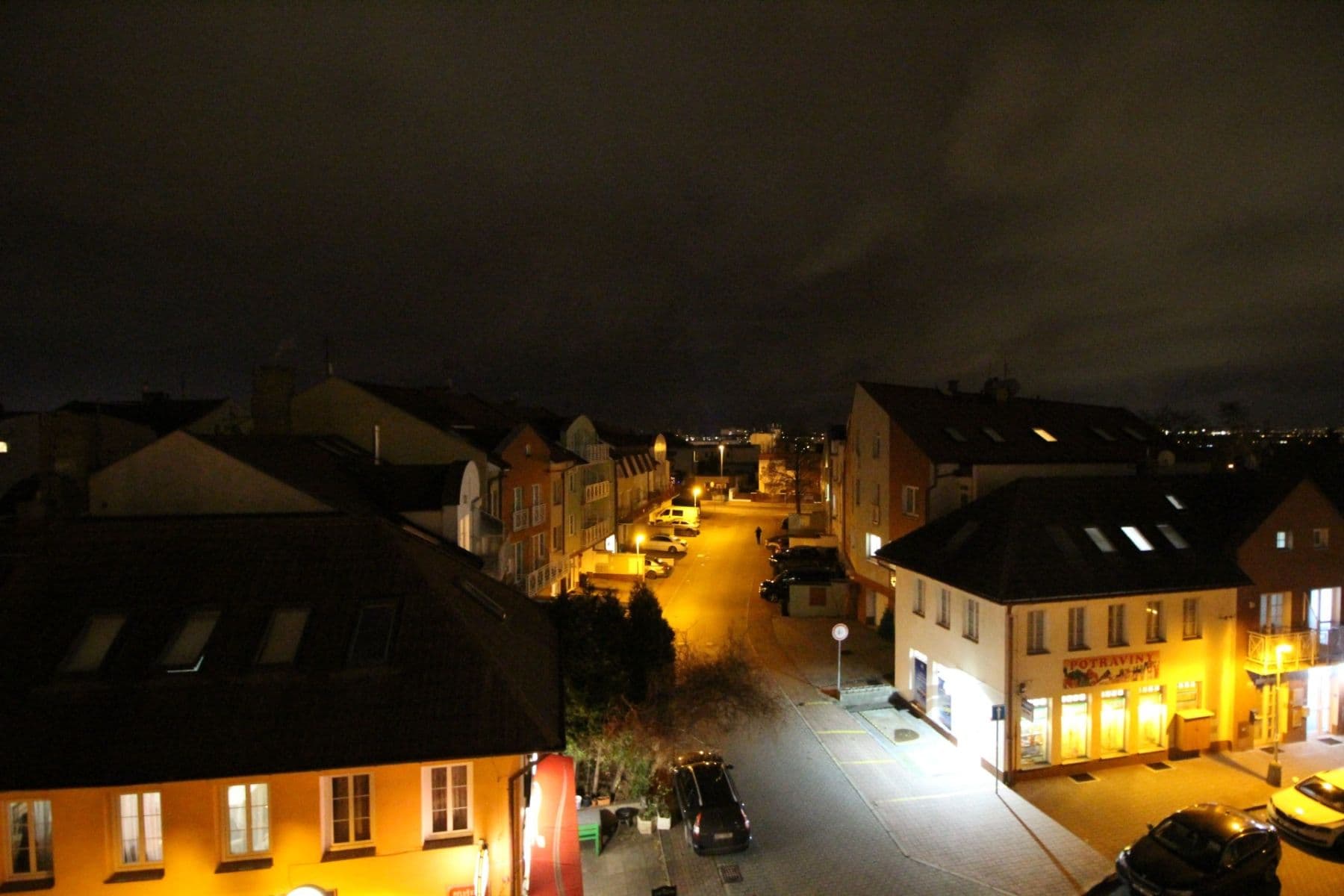 Prenájom bytu 2-izbový 41 m², Pelušková, Praha, Praha Prenájom bytu 2-izbový 41 m², Pelušková, Praha, Praha