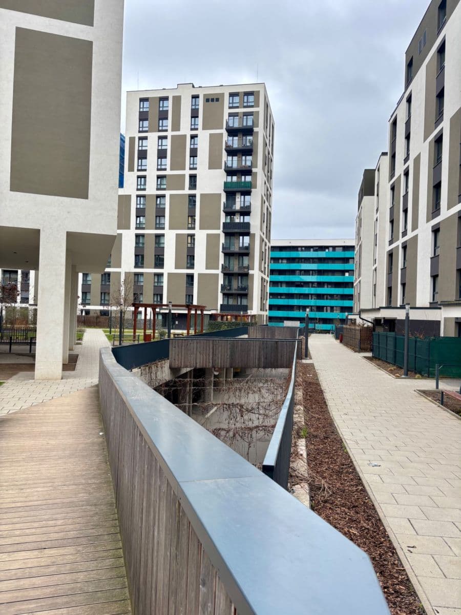 Prenájom bytu 1-izbový 39 m², Olgy Havlové, Praha, Praha Prenájom bytu 1-izbový 39 m², Olgy Havlové, Praha, Praha