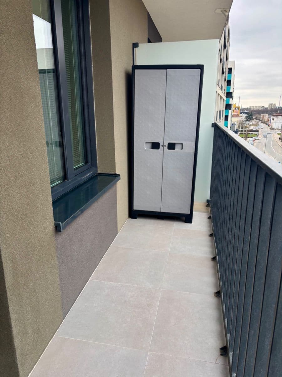 Prenájom bytu 1-izbový 39 m², Olgy Havlové, Praha, Praha Prenájom bytu 1-izbový 39 m², Olgy Havlové, Praha, Praha