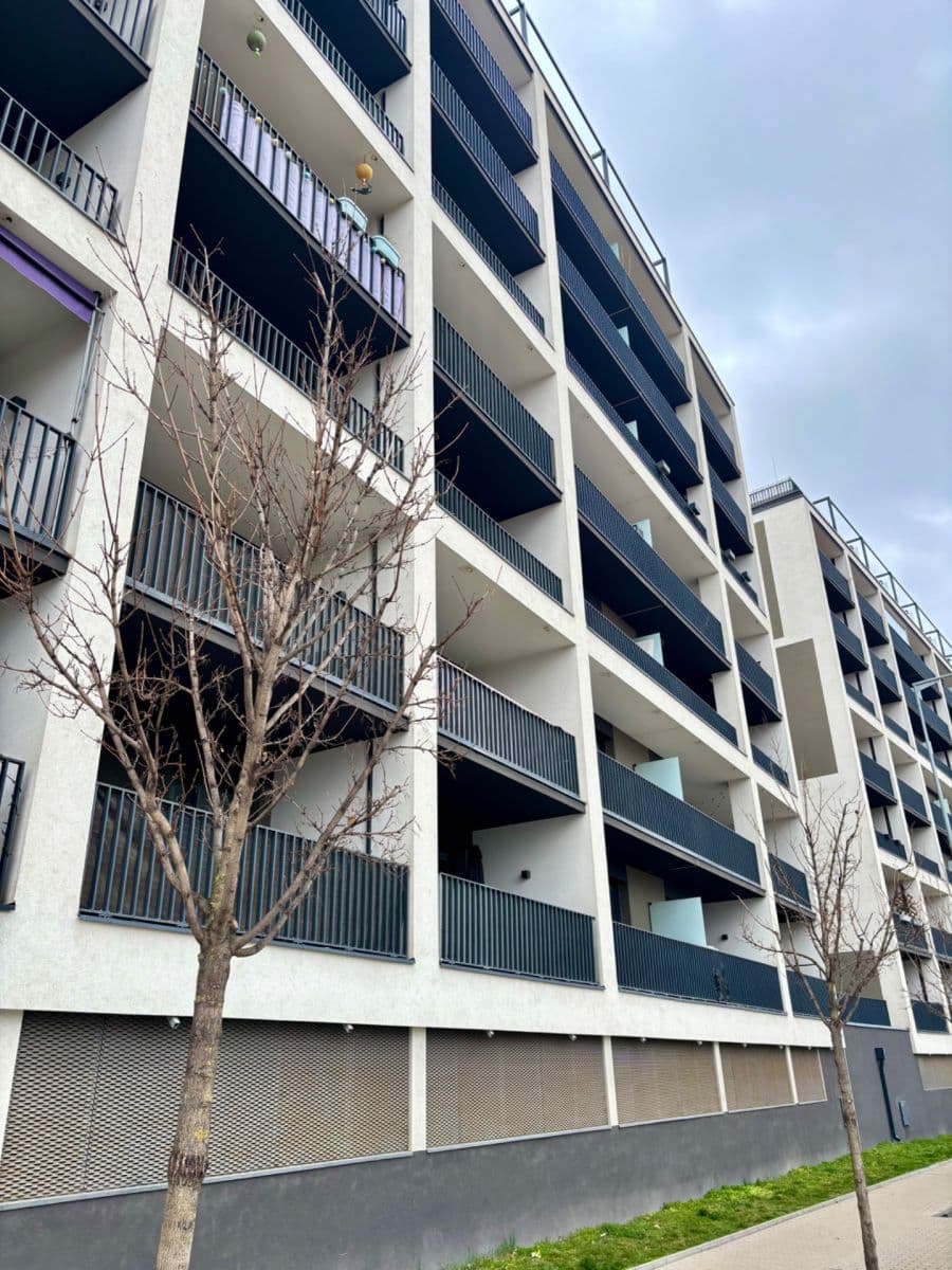 Prenájom bytu 1-izbový 39 m², Olgy Havlové, Praha, Praha Prenájom bytu 1-izbový 39 m², Olgy Havlové, Praha, Praha